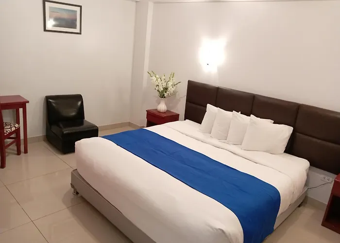 Aqua 3*