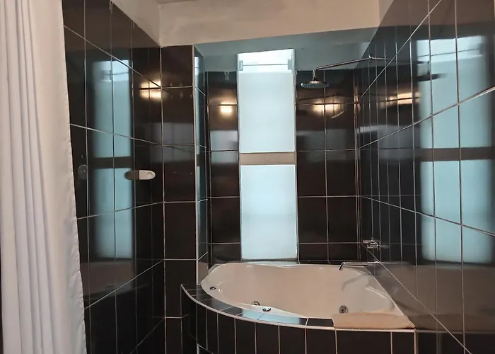 Aqua Hotel 3*